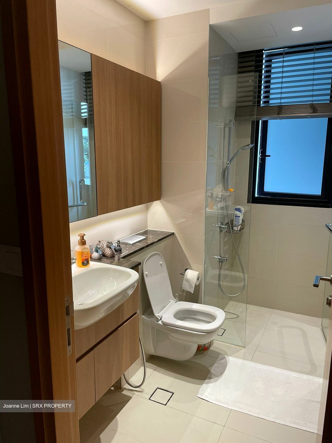 The Trilinq (D5), Condominium #383425351